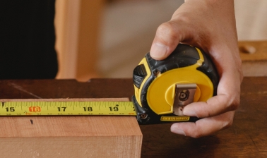 Xác định trọng lượng và kích thước của hàng gửi đi nước ngoài